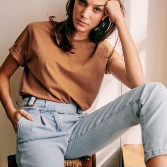 Sezane Tops - Sezane Conrad Tee Camel